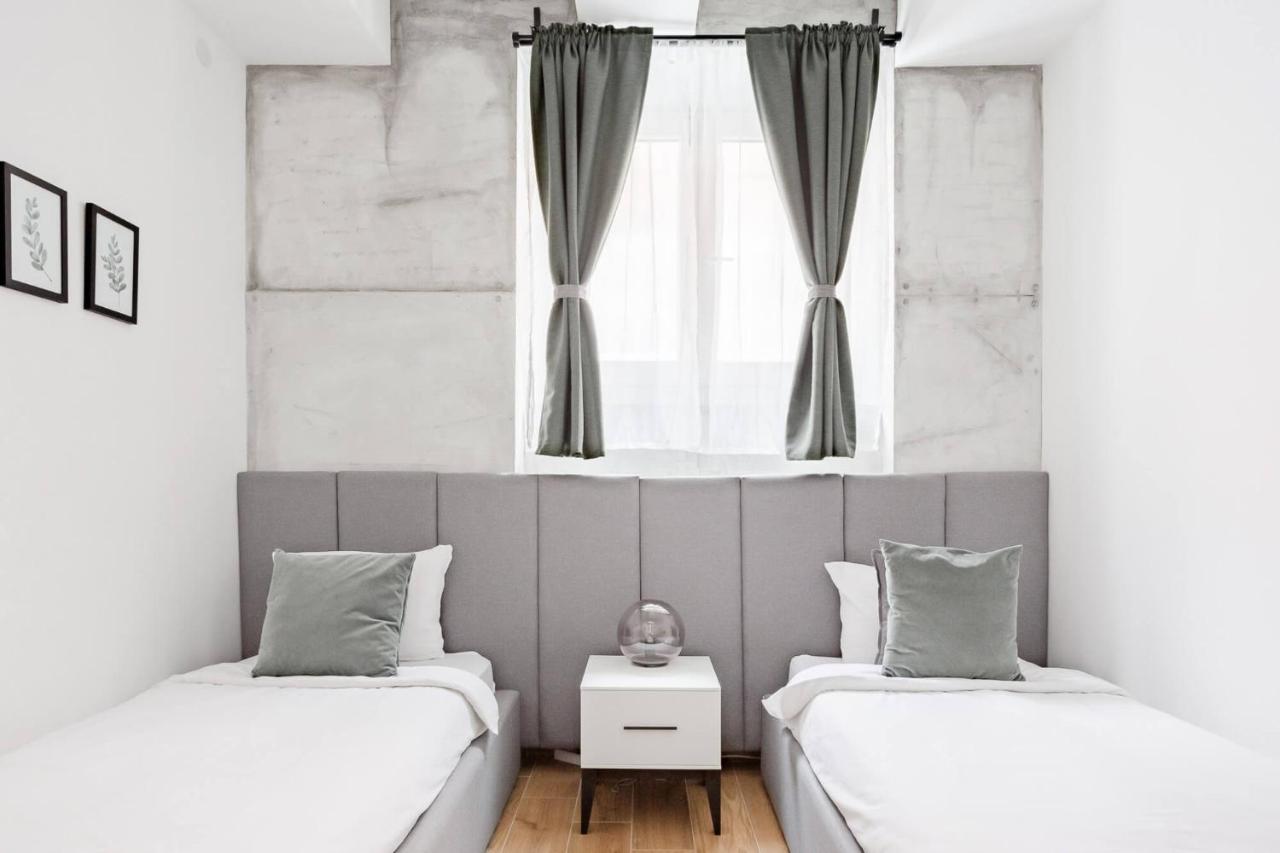 Hostgost Selected Suites - Molerova 9 Beograd Bagian luar foto